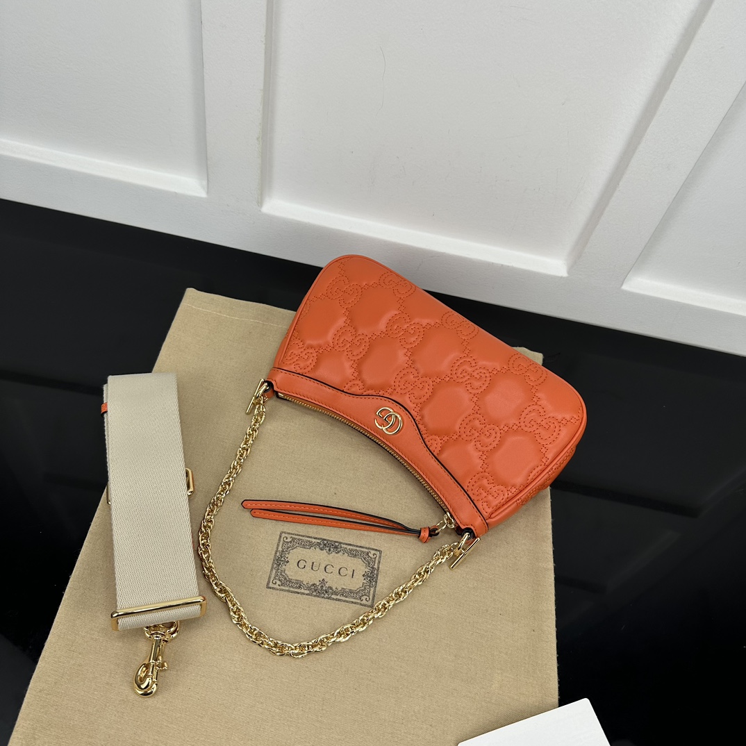 Gucci Hobo Bags